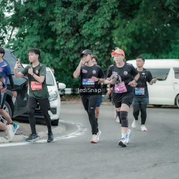 Runner Photo 3891403