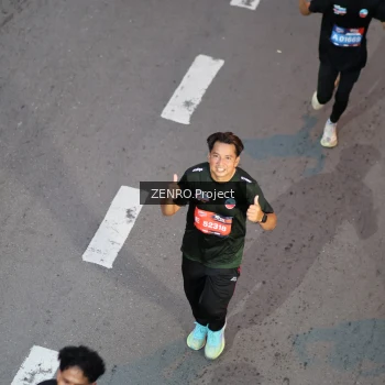 Runner Photo 3891430
