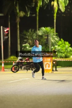 Runner Photo 3891446