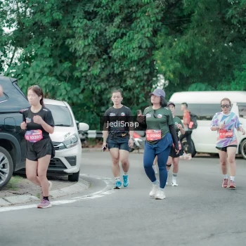 Runner Photo 3891479