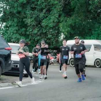 Runner Photo 3891561