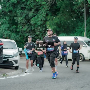 Runner Photo 3891572