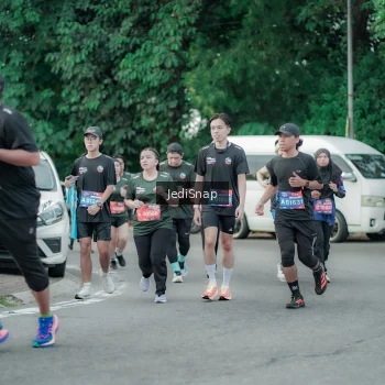 Runner Photo 3891582