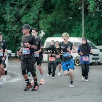 Runner Photo 3891614