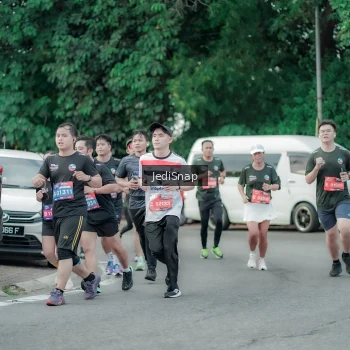 Runner Photo 3891684
