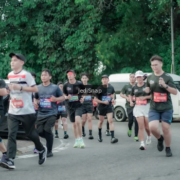 Runner Photo 3891719