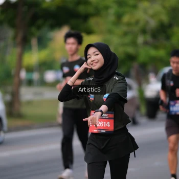 Runner Photo 3891768