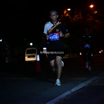 Runner Photo 3891975