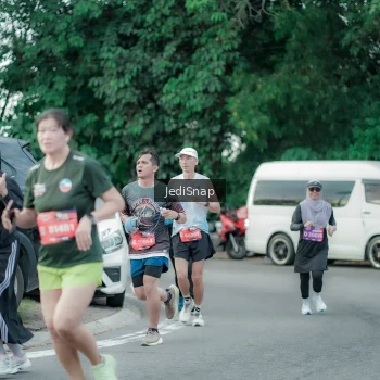 Runner Photo 3891982