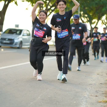 Runner Photo 3892023