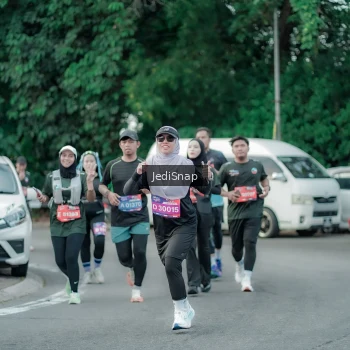 Runner Photo 3892085