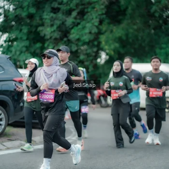 Runner Photo 3892110