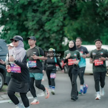 Runner Photo 3892111