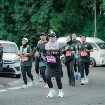 Runner Photo 3892133