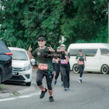 Runner Photo 3892272