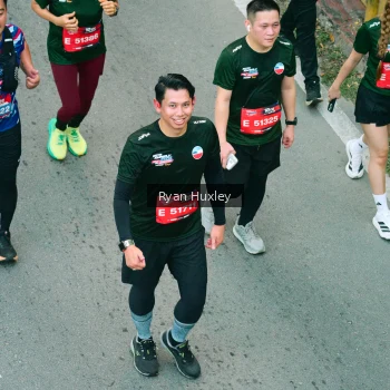 Runner Photo 3892345