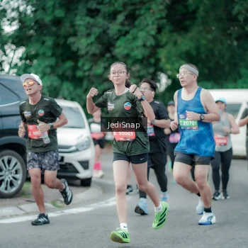 Runner Photo 3892392