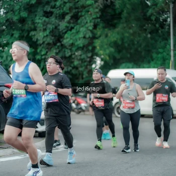 Runner Photo 3892404