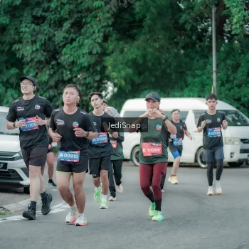 Runner Photo 3892466