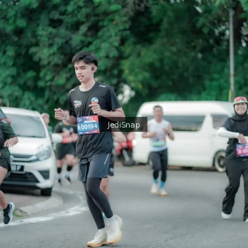 Runner Photo 3892521