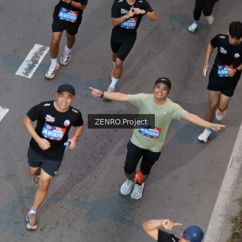 Runner Photo 3892646