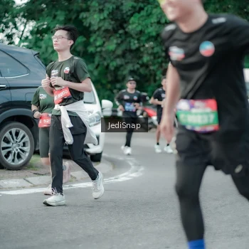 Runner Photo 3892648