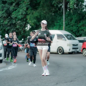 Runner Photo 3892677