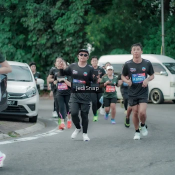 Runner Photo 3892696