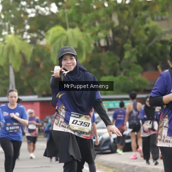 Runner Photo 3892711