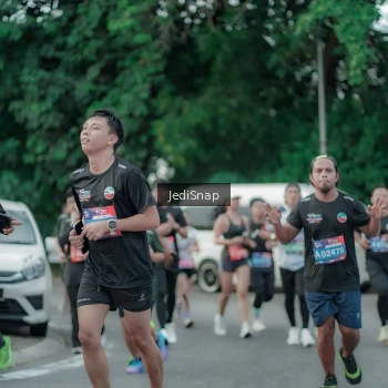 Runner Photo 3892727