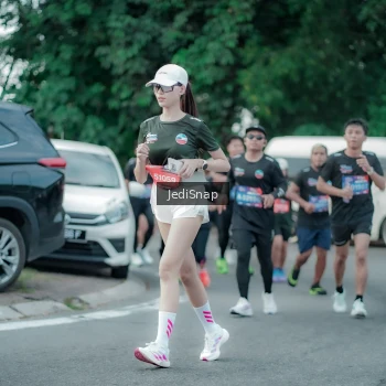 Runner Photo 3892728