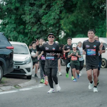 Runner Photo 3892741
