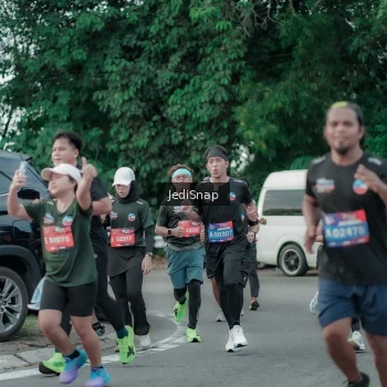 Runner Photo 3892748