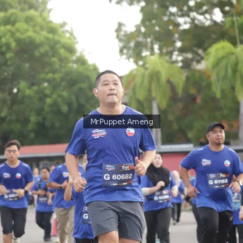 Runner Photo 3892776
