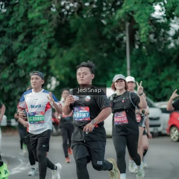 Runner Photo 3892778