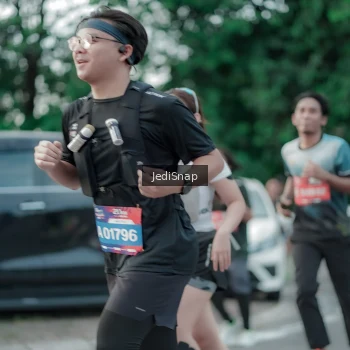 Runner Photo 3892810