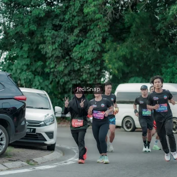 Runner Photo 3892852