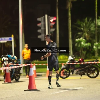 Runner Photo 3892865