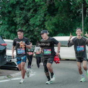 Runner Photo 3892880