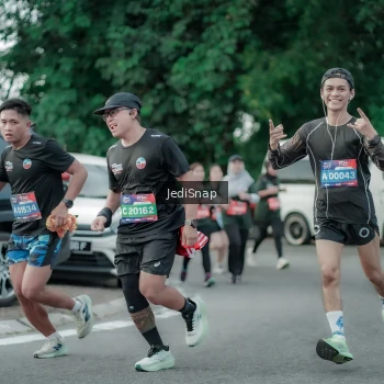 Runner Photo 3892884