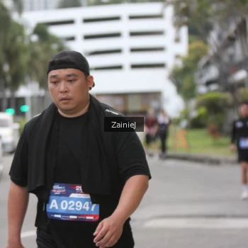 Runner Photo 3892893