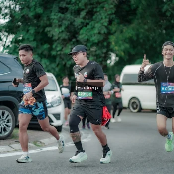 Runner Photo 3892894