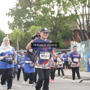 Runner Photo 3892901