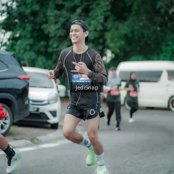 Runner Photo 3892904