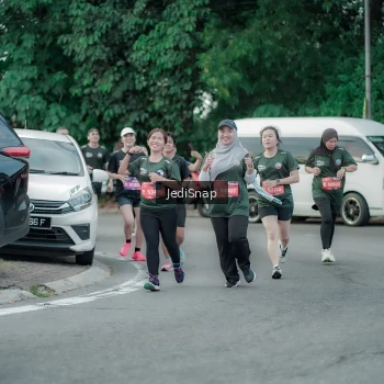Runner Photo 3892923