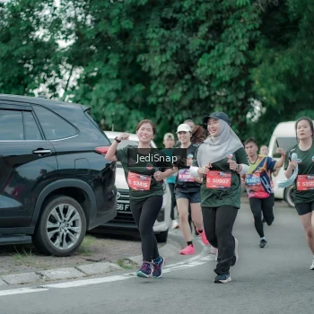 Runner Photo 3892936