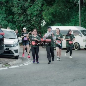 Runner Photo 3892938