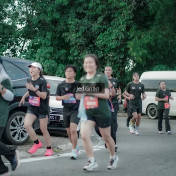 Runner Photo 3892953