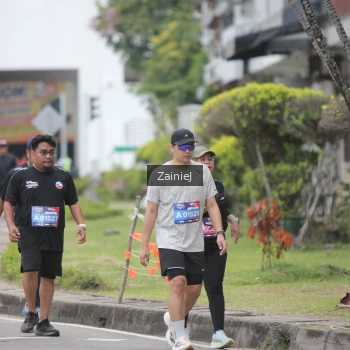 Runner Photo 3893005