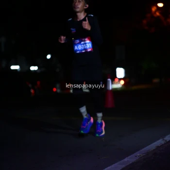 Runner Photo 3893015
